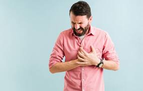 Food Reduces the Risk Of Heart Attack: इन 6 चीजों को आज से ही खाना कर दें शुरू, हार्ट अटैक का रिस्क होगा कम