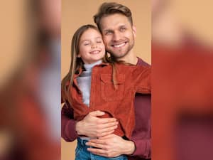 10 साल के बाद लड़की के दिमाग में गलती से भी न आने दें ये 8 बातें