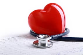 Abnormal Heartbeat In Children: क्यों होती है बच्चों में असामान्‍य हार्ट बीट की समस्या जानिए इसके कारण और लक्षण