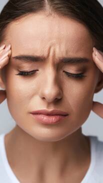 8 Tips To Get Relief From Migraine Pain This Winter
