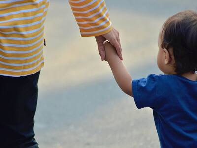 The Journey of Parenthood: 6 Ways A Lifecoach Can Help Mums & Dads