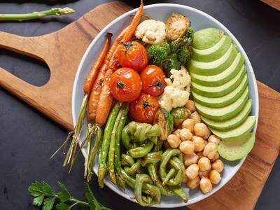 Adopting Plant-Based Diet Can Help In Alleviating Inflammation And Allergies: Know How
