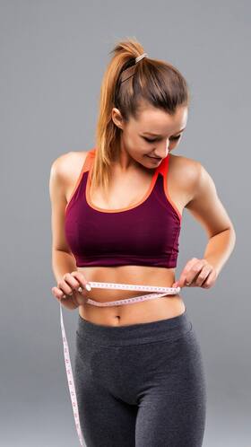 वजन कम करने के लिए ड्राई फ्रूट्स को इस तरीके से खाना होगा बेस्ट