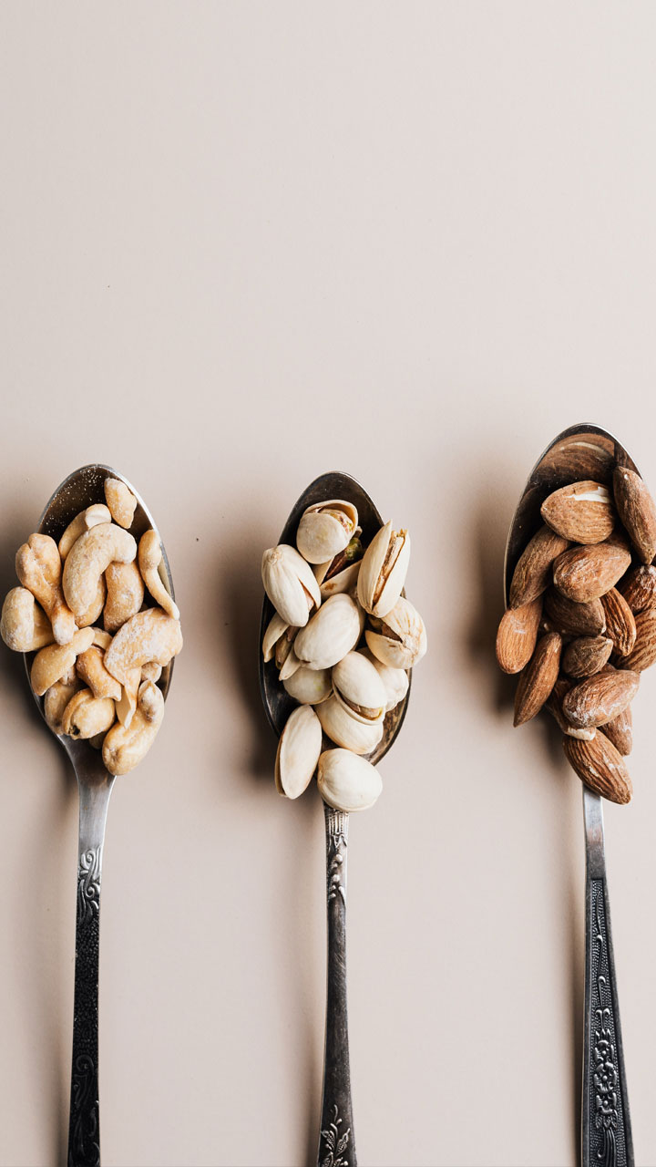 Why You Must Not Miss Out On Dry Fruits Soaked Overnight?