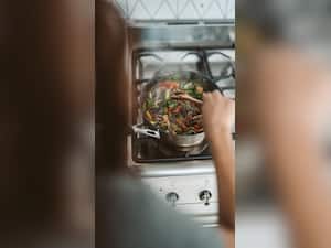 9 Protein-Rich Snacks You Can Munch On!