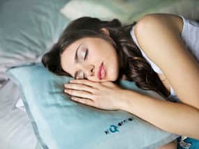 Side Effects Of Blue Light On Sleep Quality: Unveiling The Impact Of Screen Time On Restful Nights