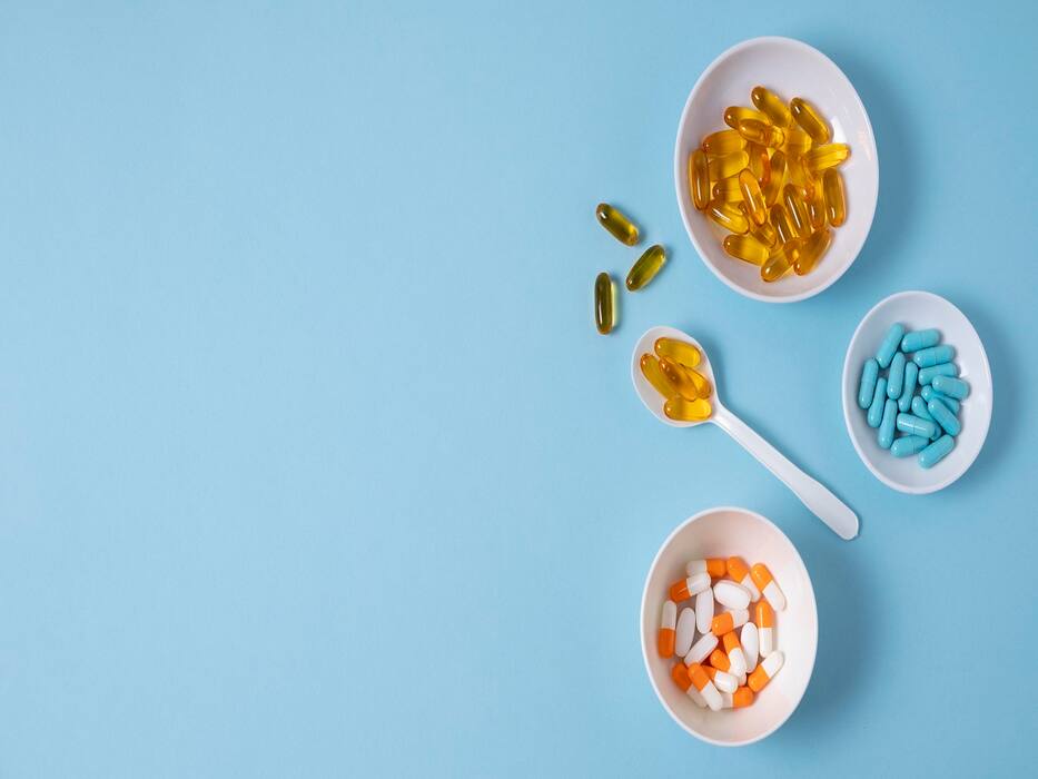 Taking Excess Supplements Can Do More Harm Than Good: 5 Reasons Why