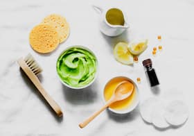 7 Best Homemade Hair Mask For Dry, Frizzy And Damaged Hair