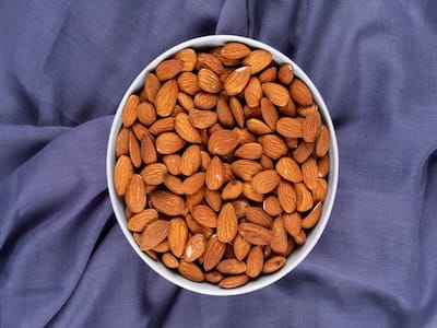 Weight Loss Diet: You Can Eat Almonds And Lose Weight Too