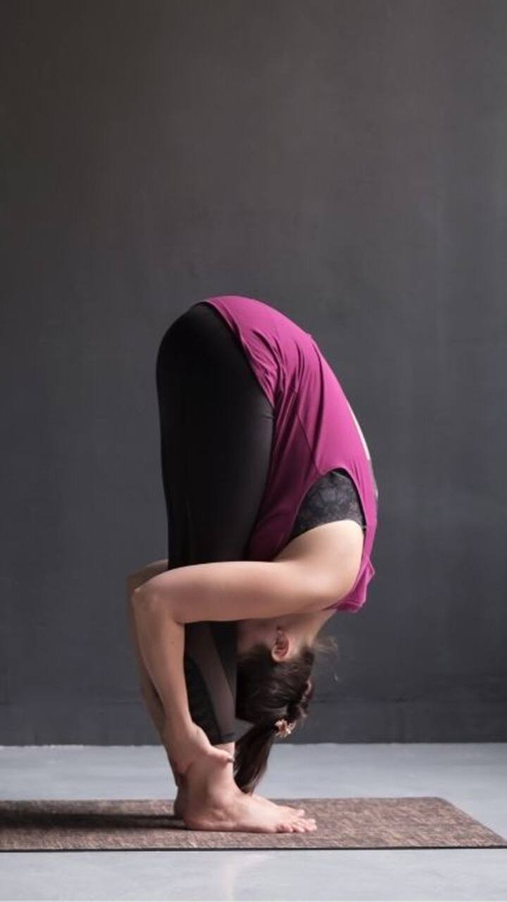 Yoga teaches patience . To begin with, let's throw some light on the first  posture in the series - or The Warrior P… | Warrior pose, Yoga information,  Thigh muscles