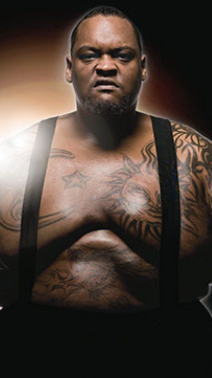 Top 10 WWE Overweight Wrestlers of All Time