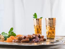 Health benefits of dates: घोड़े जैसी ताकत पानी हो या दिल को रखना हो जवां, डाइट में शामिल करें खजूर