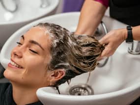 हेयर फॉल रोकने के लिए सिर्फ सप्ताह में 2 बार लगाएं ये खास हेयर मास्क, कई अन्य समस्याएं भी हो जाएंगी छूमंतर