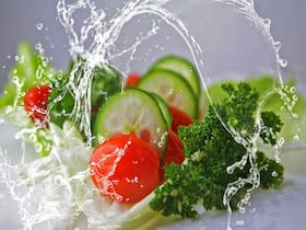 Add These 10 Cancer Fighting Food In Your Diet