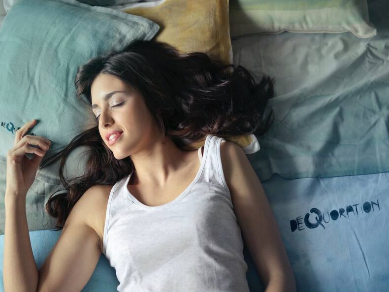 Skin Care: How Can Working Women Take Care Of Their Skin Amidst Busy Schedule?