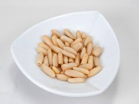 9 Health Benefits Of Pine Nuts