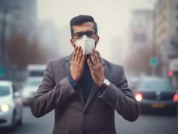 Delhi's Deteriorating Air Quality Leading To Surge In Sinusitis Cases, Warns ENT Specialist