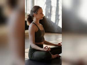 10 Immunity Boosting Yoga Asanas To Get Rid Of Cold and Flu