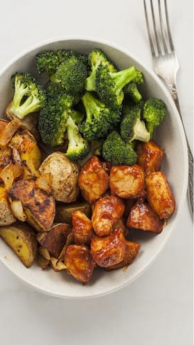 8 Foods To Include For Fighting Air Pollution