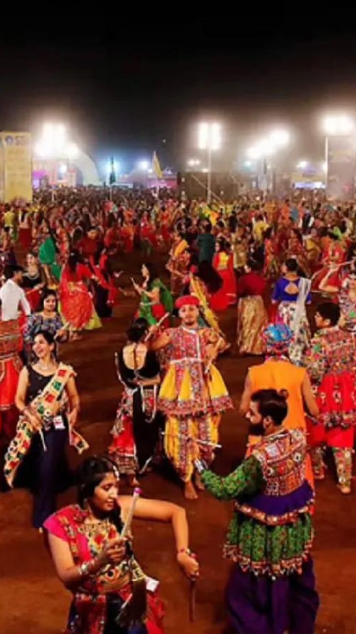 Garba Heart Attacks In Gujarat: 8 Signs Your Heart Is About To Collapse