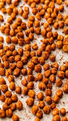 Top 8 Health Benefits of Roasted Chickpeas