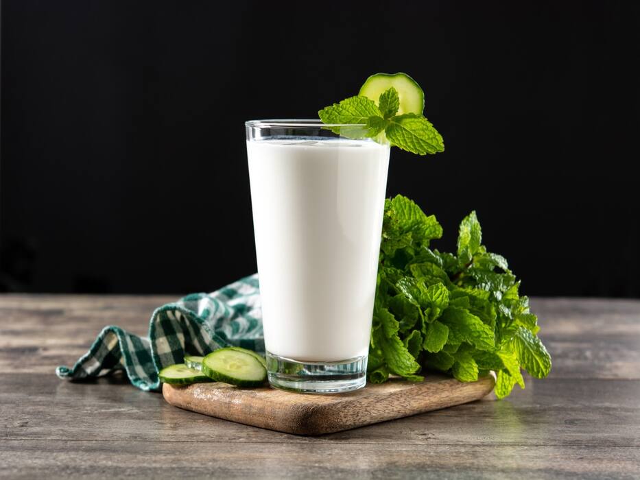 Trying To Lose Weight? Enjoy These Low-Calorie Drink Alternatives
