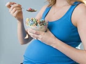6 Foods And Drinks To Avoid During Pregnancy
