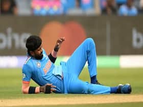 भारत-न्यूजीलैंड मैच में नहीं खेलेंगे हार्दिक पांड्या, चोट लगने के कारण टीम से हुए बाहर