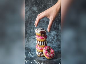 Sugar Addiction: 9 Steps To Break It