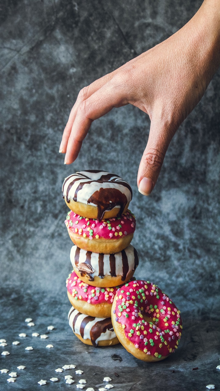 Sugar Addiction: 9 Steps To Break It