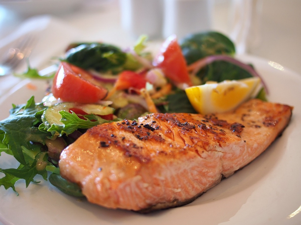 9 Foods That Can Be Harmful If Not Prepared Safely