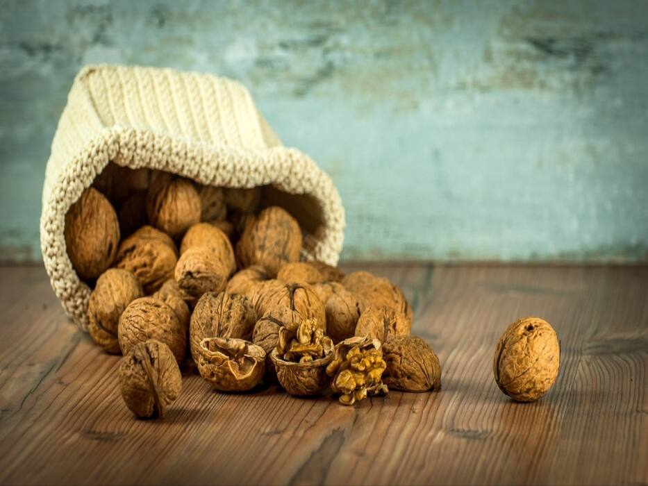 What Is The Right Way To Incorporate Dry Fruits Into Your Diet?