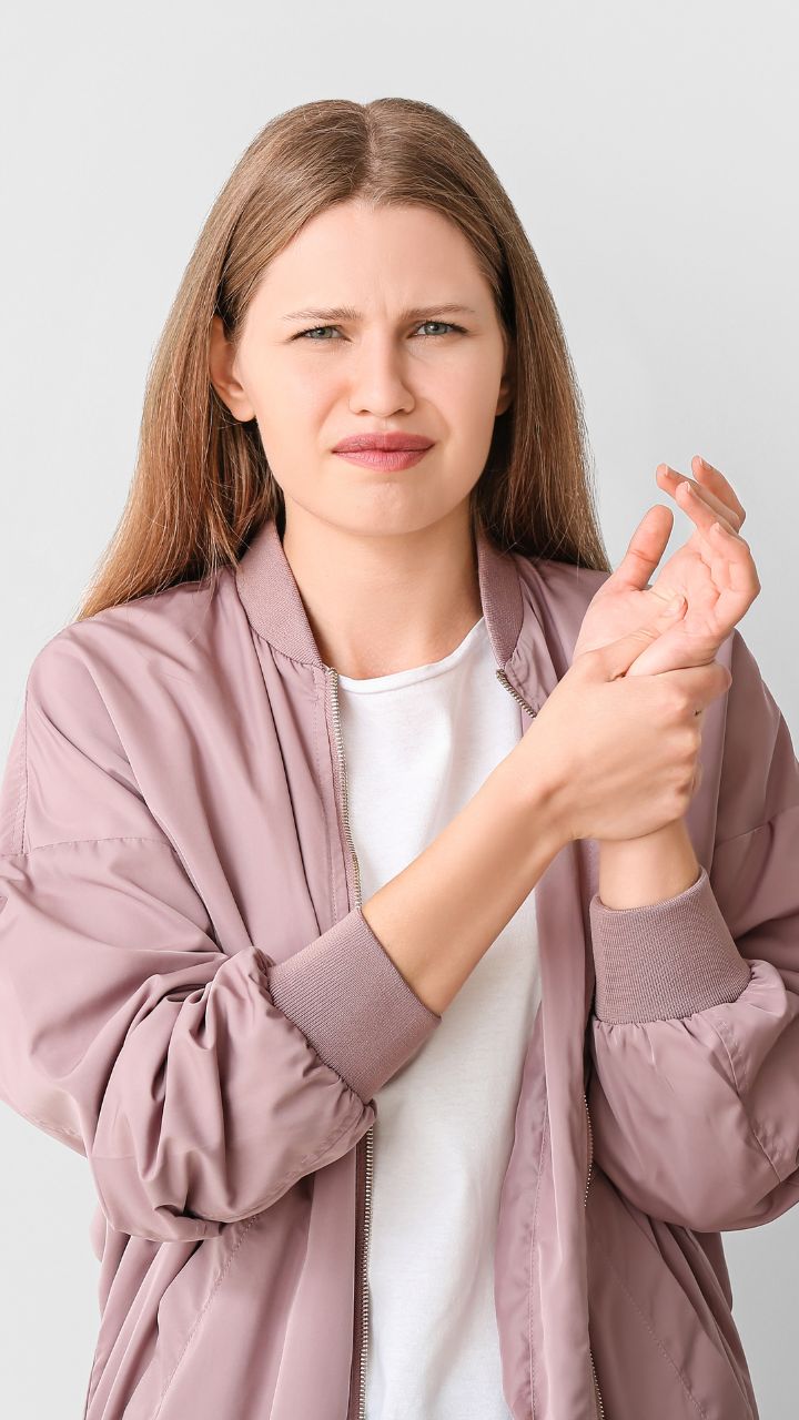 Diabetes Symptoms in Women: 10 Early Signs To Watch For