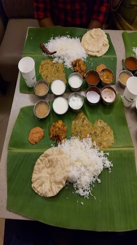Hidden Health Benefits of Eating on Banana Leaves