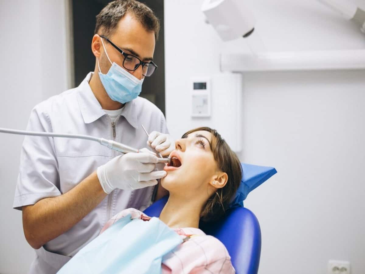 Afraid Of The Dentist? Know What Painless Dentistry Offers These Days - Vimarsana News
