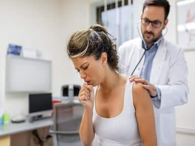 World Pneumonia Day: How Does The Infection Affect Key Organs Like Kidneys, Heart, Lungs?