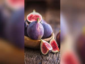 5 Reasons to Eat Figs: From Improved Bone Health to Reduced Constipation