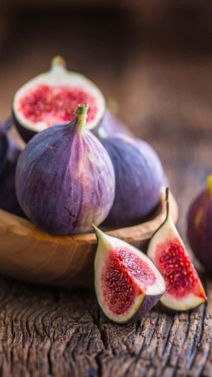 5 Reasons to Eat Figs: From Improved Bone Health to Reduced Constipation