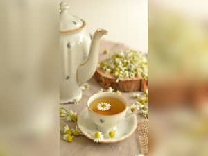 8 Health Benefits of Chamomile tea
