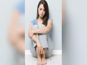 Low Estrogen in Women: Understanding Signs And Symptoms