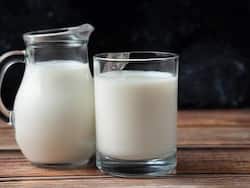 पेट संबंधी समस्याओं से हैं परेशान? तो दूध में मिलाकर पी लें ये एक चीज, जल्द समस्या से मिलेगा छुटकारा