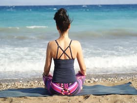 What Is Spiritual Sunbathing And How Is It Done?