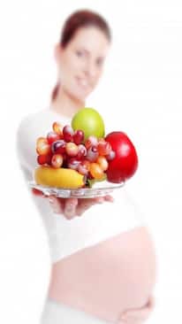 7 Nourishing Foods for Expectant Moms Must Add In Their Diet