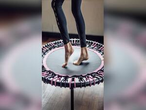9 Energizing Trampoline Workouts You Must Try