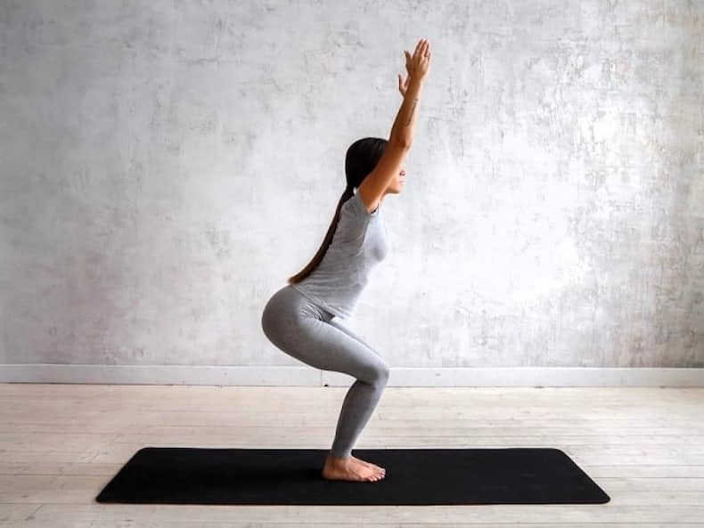 जिम का चक्कर छोड़ घर पर ही करें ये 5 exercise, तेजी से कम होगा बैली फैट