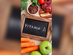 विटामिन-ए की कमी होने पर दिखते हैं ये 7 लक्षण