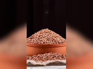 7 Simple Ways To Add Flaxseeds In Your Diet