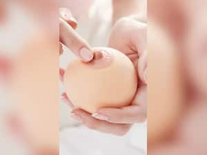 Winter Nipple Care: 8 Tips to Prevent Dry and Cracked Nipple Problems in Winter