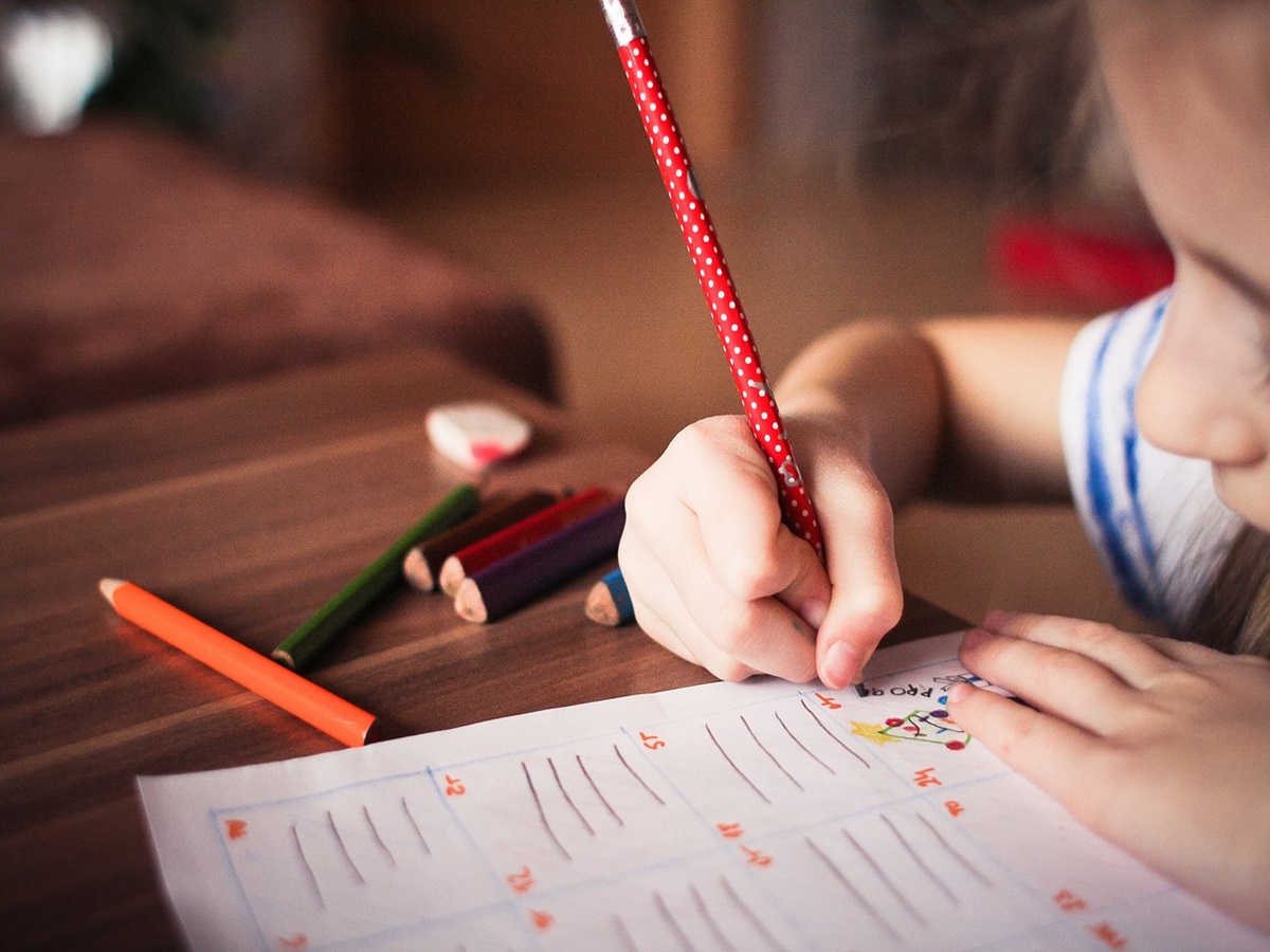 9 Strategies To Foster Quick Learning In Your Child