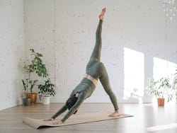 Short On Time? Try This 30 Minutes Yoga For Long-Term Gains